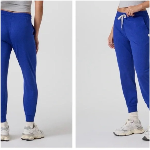 Vuori Performance Blue Jogger Pants - Picture 2 of 10